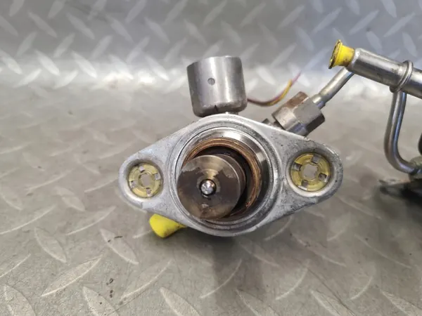 Polttoainepumppu suutin Opel Insignia A 2.0 Turbo 220HV image 4