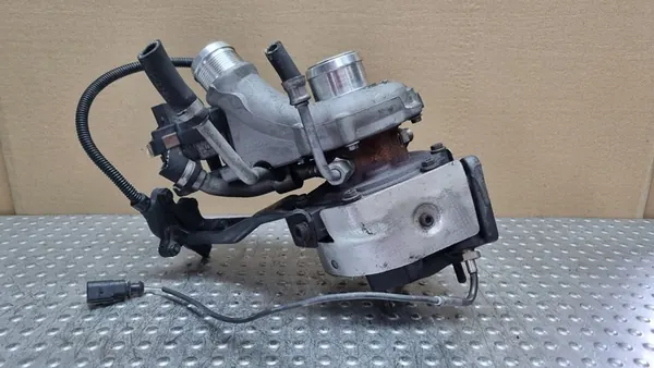 Turboaggregat Audi A8 D4 Q7 4L Cayenne S 4.2 V8 TDI OEM 057145874N image 2