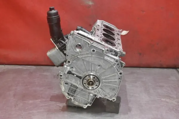 Motorblock Nedre Del OEM mamAUTO-989662-B47D20A BMW image 3