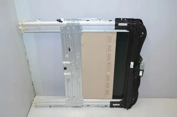Toit ouvrant BMW 4 F32/F33 Assemblage OEM 7300238 image 3