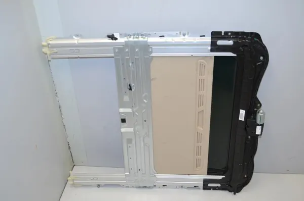 Toit ouvrant BMW 4 F32/F33 Assemblage OEM 7300238 image 4