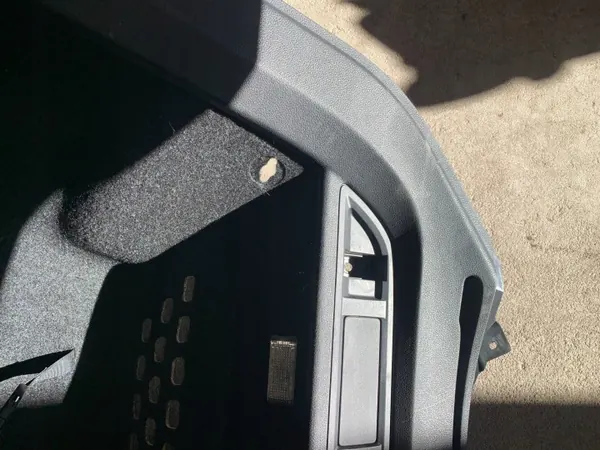 Skoda OE 5E7867427A Linker Achterzijde Kofferbak Zijpaneel image 3