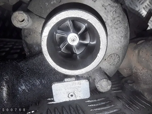 Turbo VW Golf IV 2002 1900 TDI 038253016n image 2