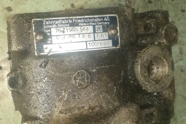 Assistência de direção BMW 3 (E30) 7671955144 image 5