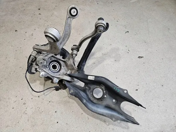 OEM A2133503105 Buje Suspensión Trasera Izquierda Mercedes image 10