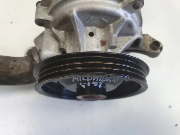 Vattenpump Volvo XC60 II 2.0 D B4 Mild Hybrid image 6