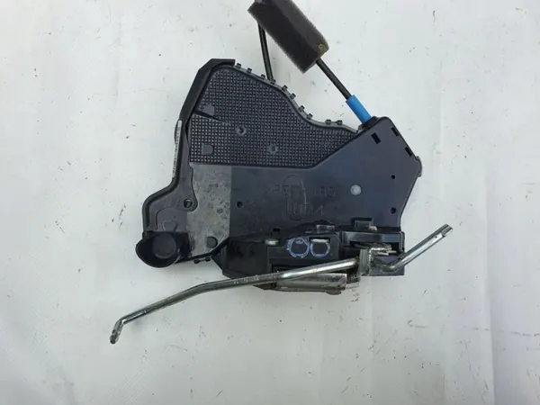 OEM 0412252303 Framdörr Höger Lås Honda Civic image 3