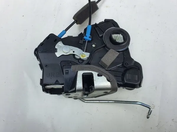OEM 0412252303 Framdörr Höger Lås Honda Civic image 4