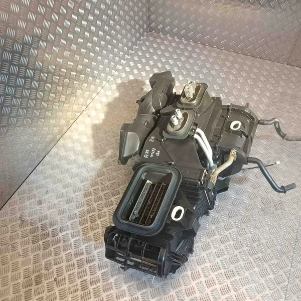 VERWARMING MERCEDES-BENZ VITO TOURER A0008304701 image 3