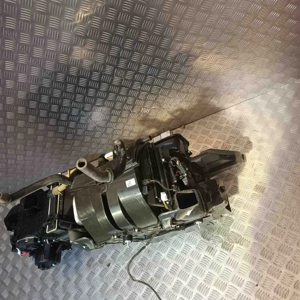 VERWARMING MERCEDES-BENZ VITO TOURER A0008304701 image 5