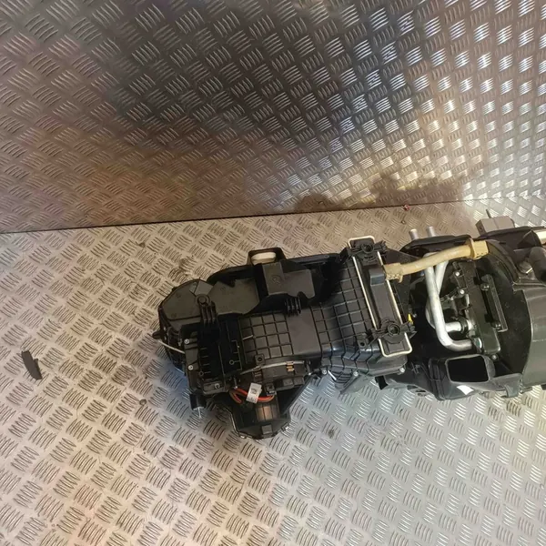 VERWARMING MERCEDES-BENZ VITO TOURER A0008304701 image 6