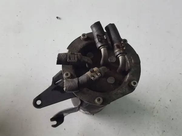 Brandstofffilterhuis OEM 3C0127400C Audi A3 8P image 3