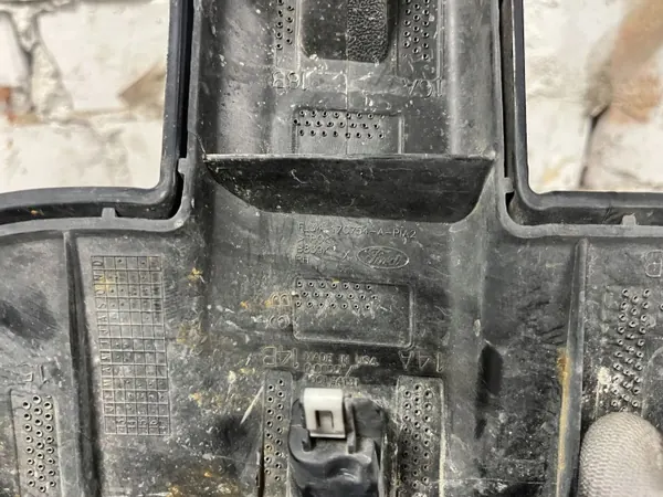Ford F150 2017 Etupuskuri oikea OEM FL3417C754A image 10