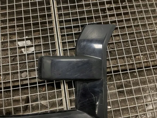Ford F150 2017 Etupuskuri oikea OEM FL3417C754A image 4