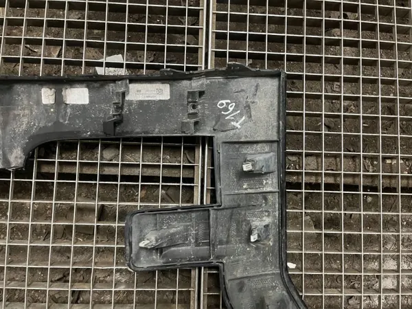 Ford F150 2017 Etupuskuri oikea OEM FL3417C754A image 7