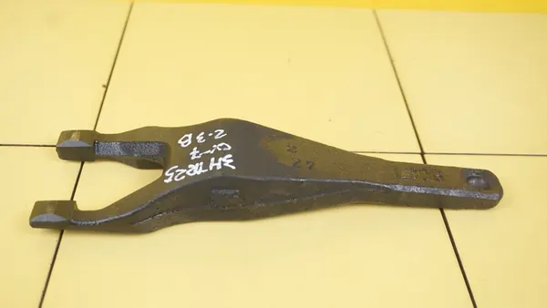 MAZDA CX-7 Fourche d'embrayage L306 image 1