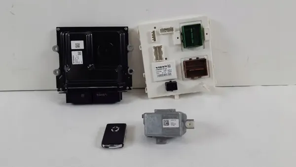 Ordinateur BSI Volvo V60 II Set OEM 31665459 image 2