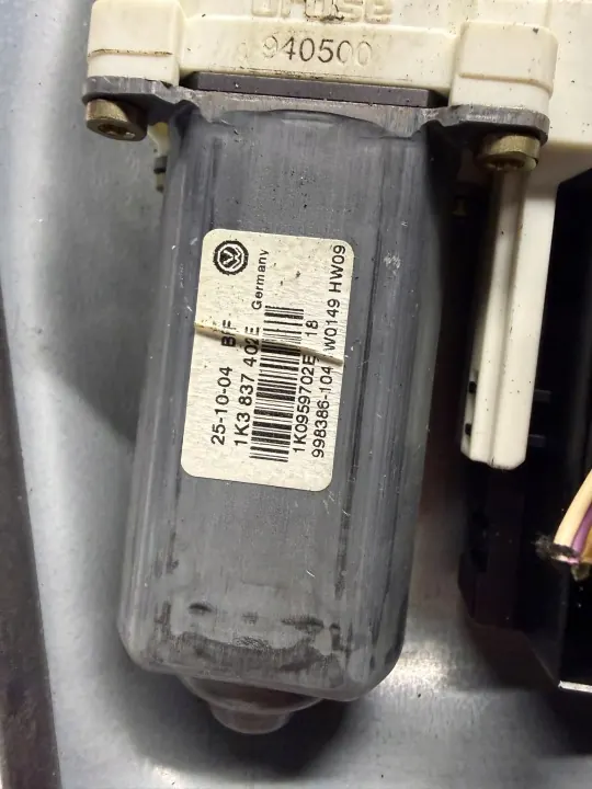 OEM 1K3837402E Elevador Janela Direito Dianteiro VW Golf V image 3