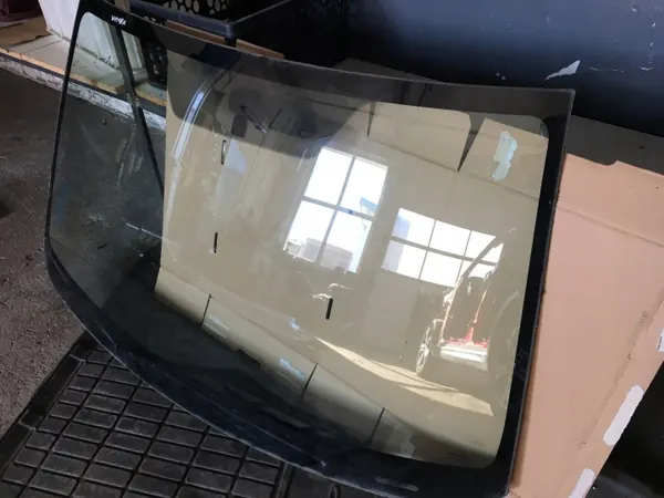 Suzuki Vitara III 2017 framruta OEM image 4