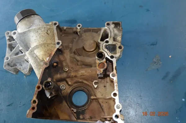 Mercedes W202 distributiedeksel OEM R1110151001 image 4