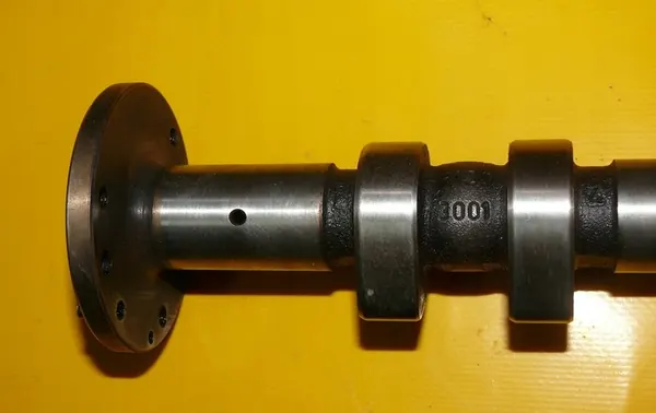 Insugningskamaxel Mercedes W140 6.0 S-Klass image 3