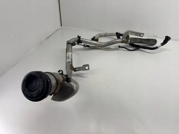Polttoainetäyttökaula Ford Ecosport OEM GN139032AE image 3