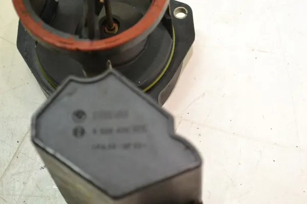 BMW 3 E36 E46 Z3 1.9 Drosselklappenventil DISA 1438404 image 4