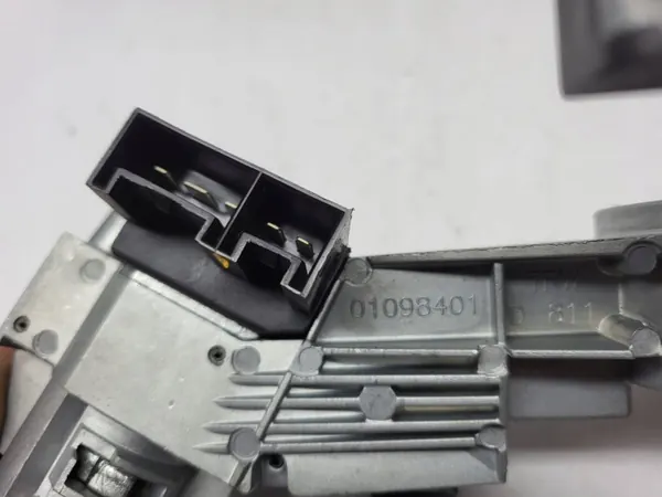 Gebrauchtes FIAT Standteil OEM 01098401 image 7