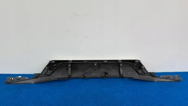 Moldurón de portón Mitsubishi OE KA26/018 para Outlander III image 4
