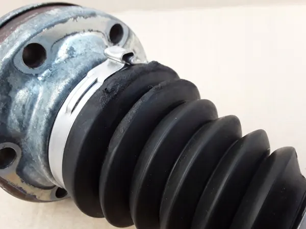 Vänster halvmellanaxel VW Caddy III 1.4 TSI 2020 2K3407271B image 6