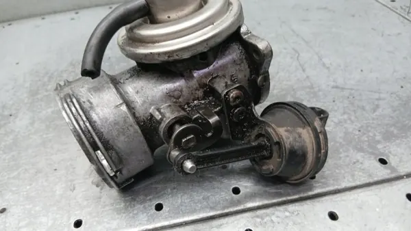 Válvula EGR OEM 038131501AA para Ford Galaxy 1.9TDI image 4