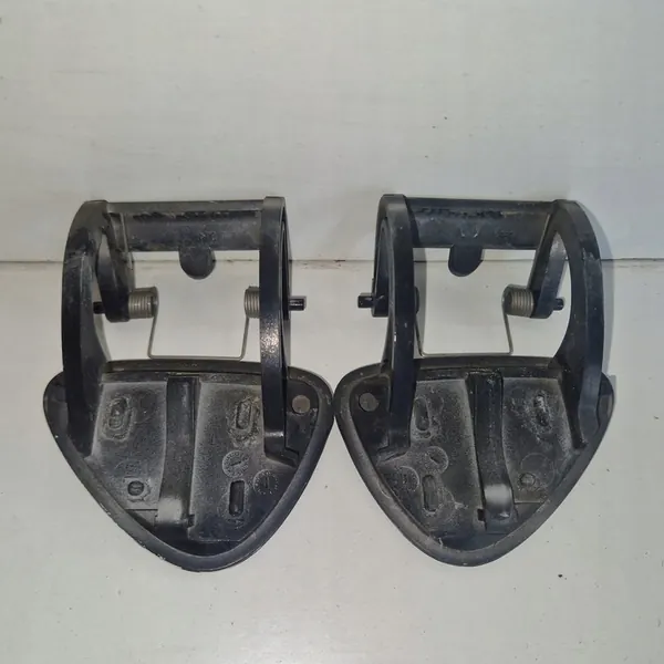 LINKER WASSER CAP MERCEDES E W211 image 2