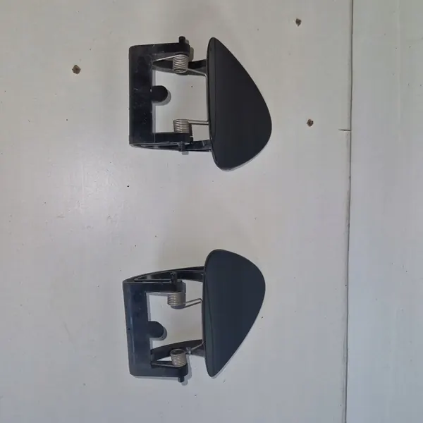 LINKER WASSER CAP MERCEDES E W211 image 3