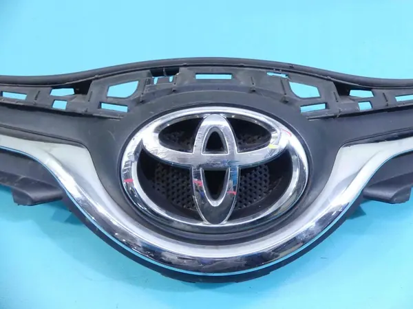 GRILL TOYOTA YARIS III 14-17 image 5
