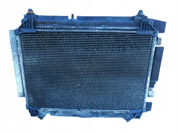 KOMPLET CHŁODNIC Z WENTYLATOREM TOYOTA YARIS II 1.4 D4D 2005-2011 ROK image 2