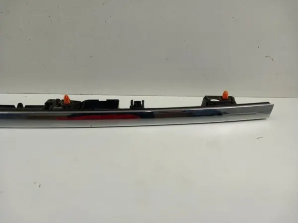 Garniture de hayon Mercedes Classe C W204 AMG OEM A2047400593 image 3