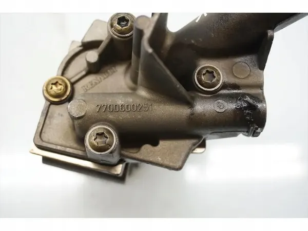 Oljepump Renault Laguna 1.9 dCi Diesel 7700600251 image 6