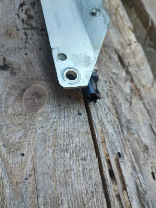 Brandstofrail Fiat Opel Alfa 1.3 JTD image 4