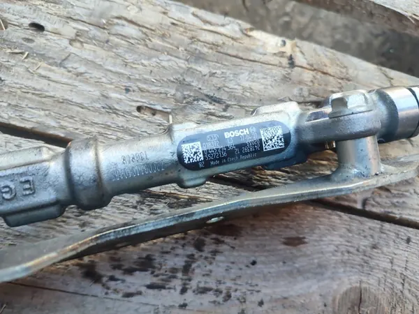 Brandstofrail Fiat Opel Alfa 1.3 JTD image 6