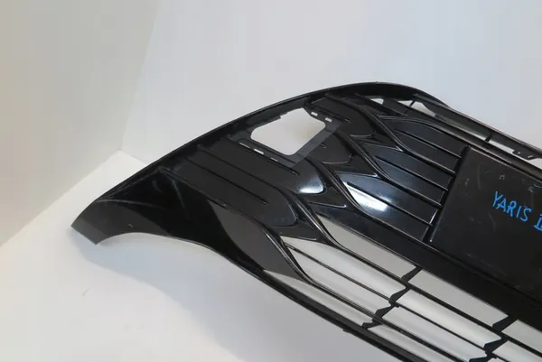 TOYOTA YARIS III LIFT Front Grill 53102-0D130 image 2
