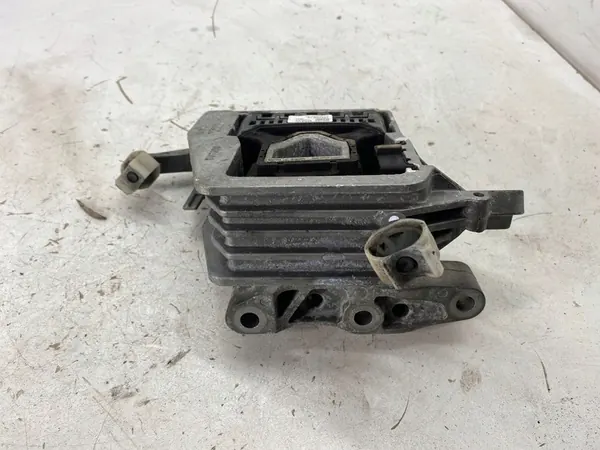 Engine Mount BMW X1 F48 LCI 2.0 i 8835566 image 3