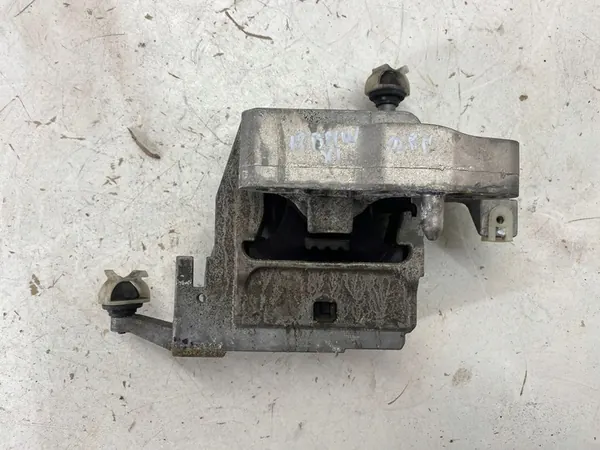 Engine Mount BMW X1 F48 LCI 2.0 i 8835566 image 4