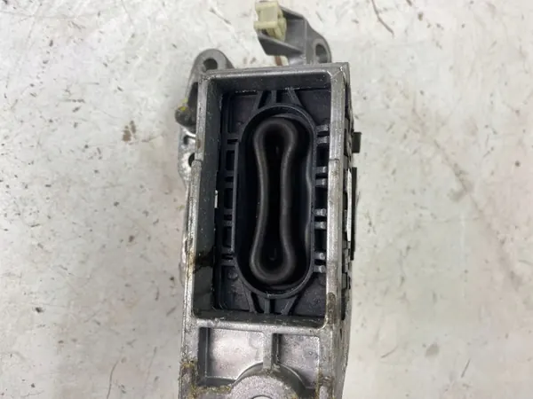 Engine Mount BMW X1 F48 LCI 2.0 i 8835566 image 6