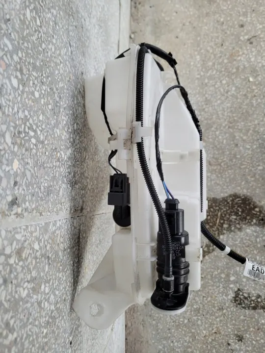 LV4B13K175 Réservoir lave-glace pour Ford Kuga MK3 image 5