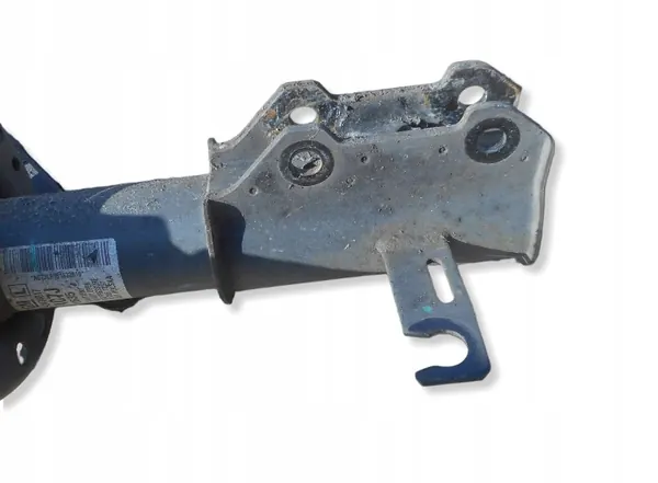 Opel Astra J 1.6 CTDI Fram vänster stötdämpare OEM 13474017 image 3