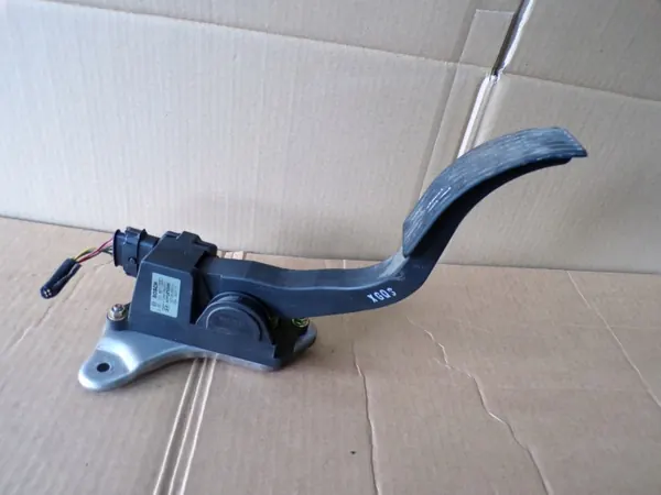 Kaasupoljinpotentiometri OEM 0281002557 Hyundai image 2