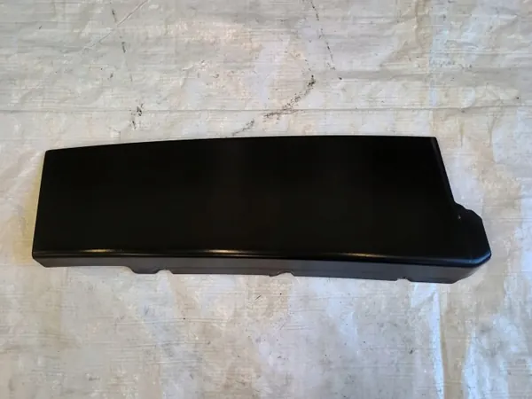 Garniture de pilier gauche Audi A3 8P OEM 8P3853289B image 2