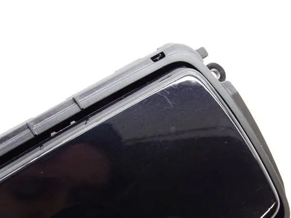BMW 5 F10/F11 Asbak OEM 9206347 - Gebruikt image 5