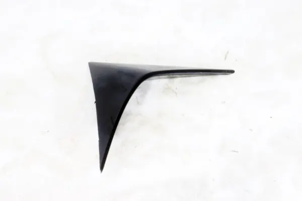OEM 3V9827932B takaspoileri Skoda Superb B8:lle image 2