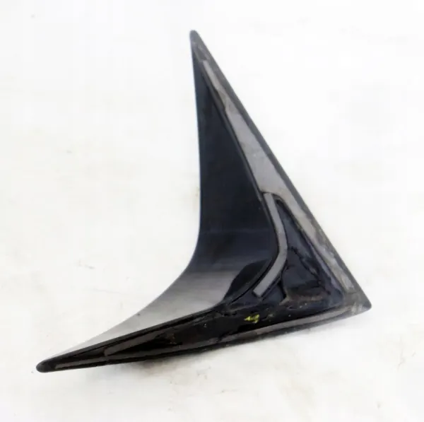 OEM 3V9827932B takaspoileri Skoda Superb B8:lle image 4